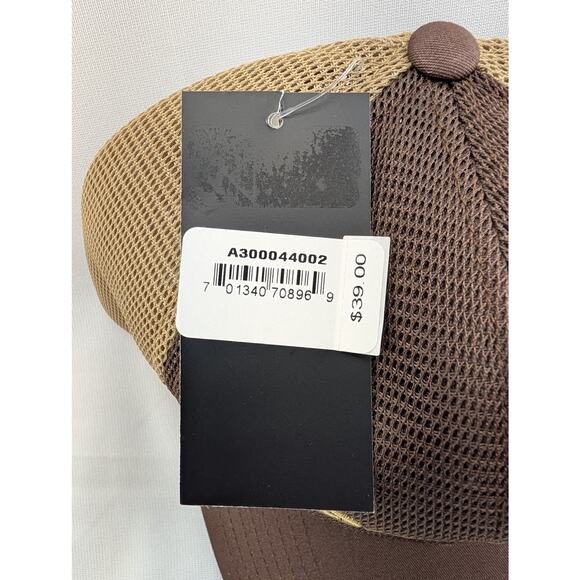 NWT Ariat Flexfit Cap in Brown Khaki Mesh size Adjustable - Picture 4 of 7